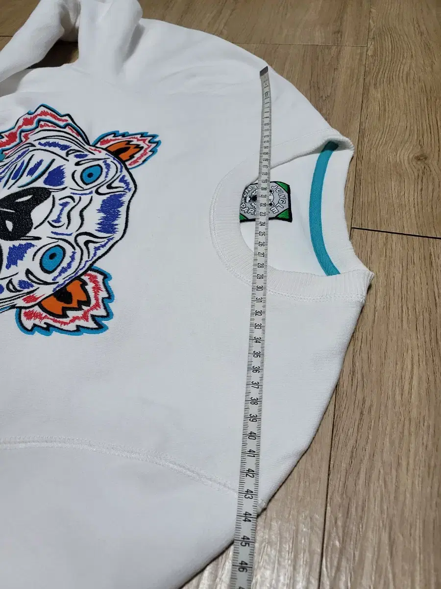 thumbnail-4